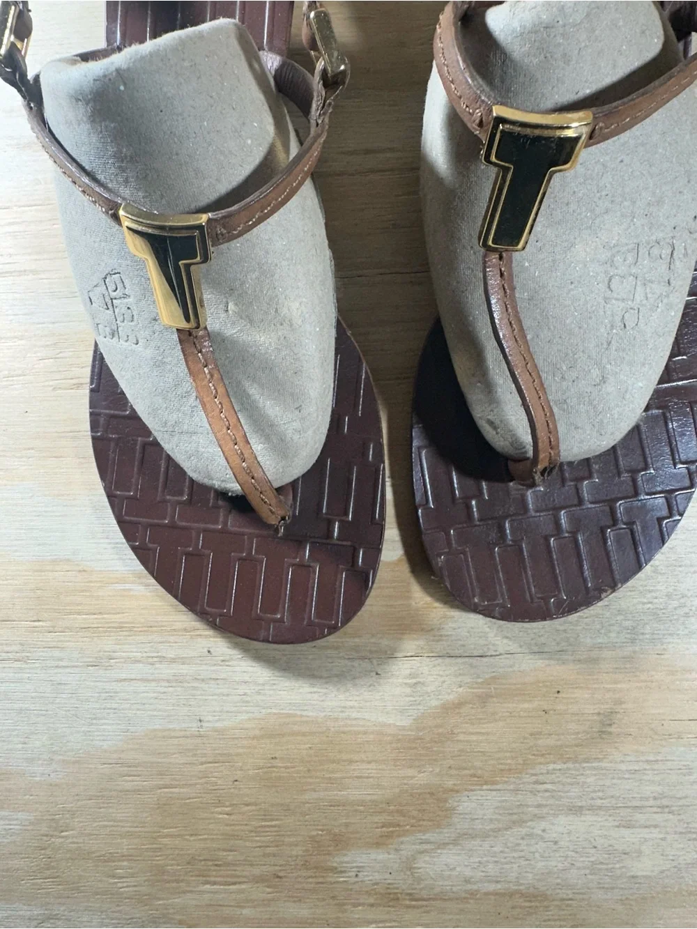 Tory Burch Brown Wedge Sandals with Gold Accents Women’s Size 9